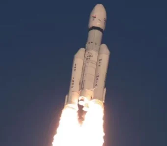 इसरो CMS-03 सैटेलाइट: 36000 किमी की ऊंचाई पर भारतीय नौसेना का शक्तिशाली संचार उपग्रह फाइनल ऑर्बिट में इसरो CMS-03 सैटेलाइट